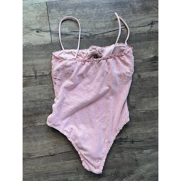 VIX PAULA HERMANNY Pink Romance Scales Buttons One Piece Swimwear SMALL - Picture 3 of 5